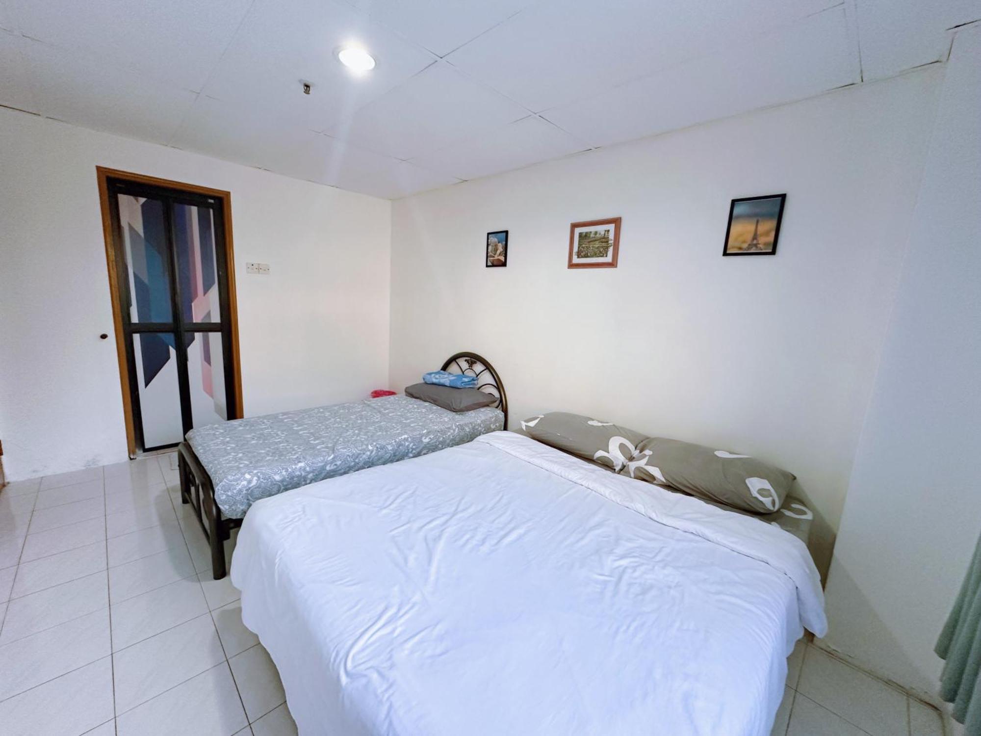 Sea & Wave #1 Coral Bay Apartment Pekan Pangkor Bagian luar foto